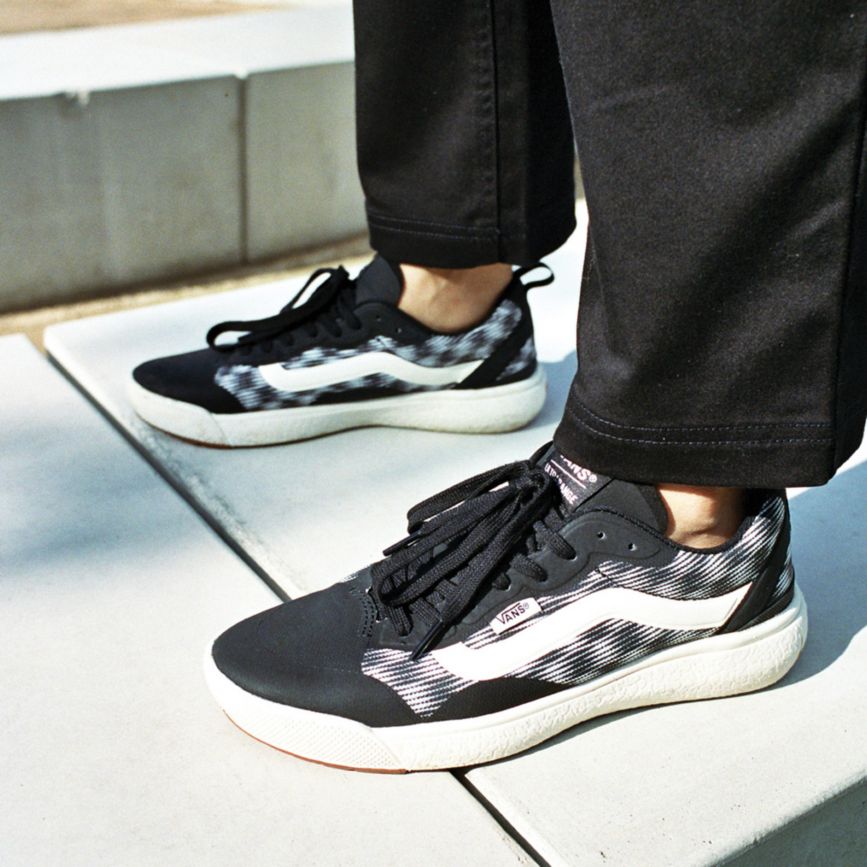 Vans Blur Checker UltraRange EXO Noir | VN860B7AO10